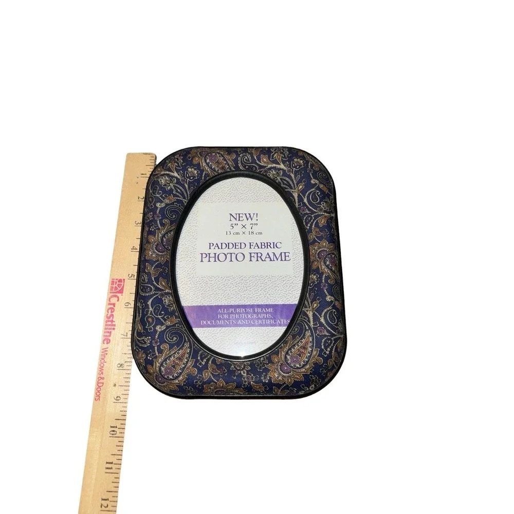 Paisley Padded Fabric Photo Frame 5x7 Oval Opening Multicolor Tabletop Picture